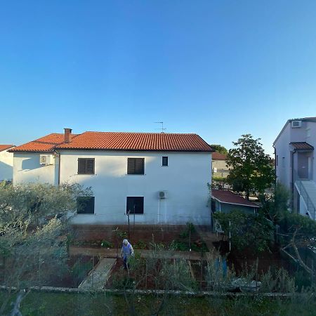 Apartman Milka Novigrad Istria Extérieur photo